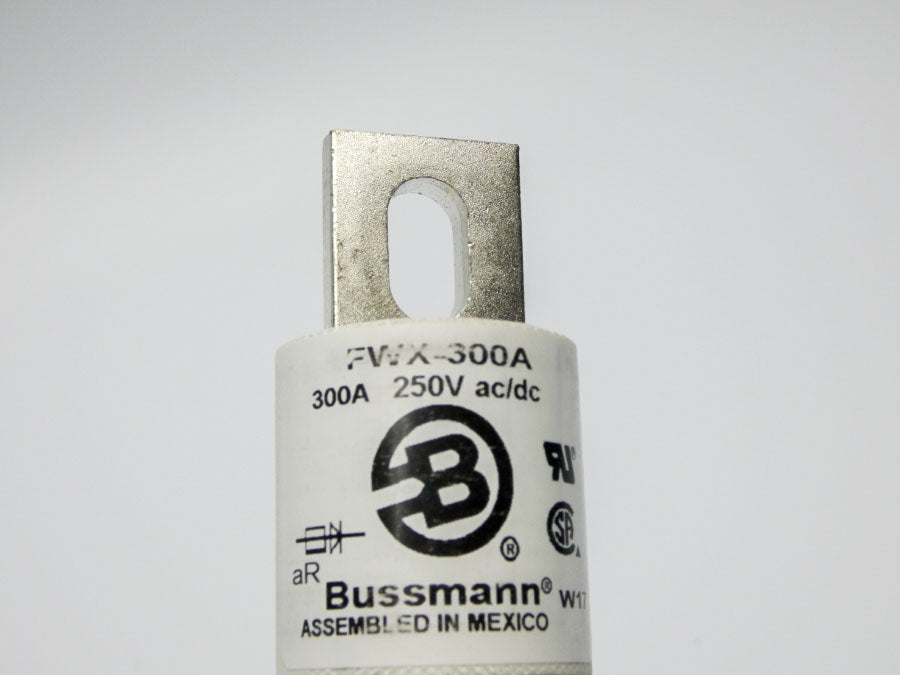 COOPER BUSSMANN FWX-300A 250VAC/DC 300A NSMP