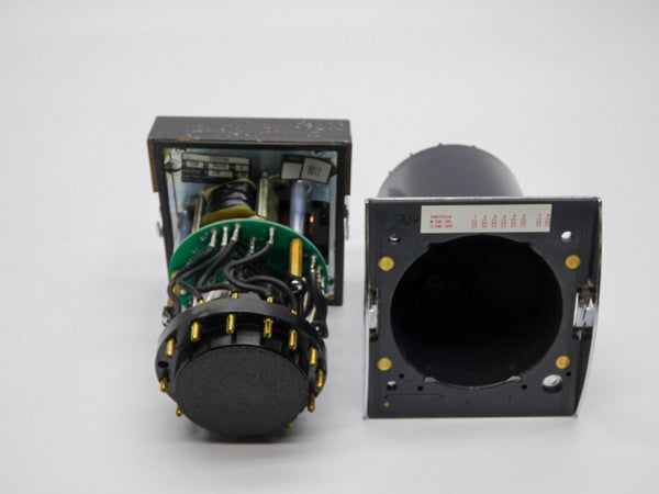 EAGLE SIGNAL CX202A6 120/240V 10A 3M (AS PICTURED) NSMP