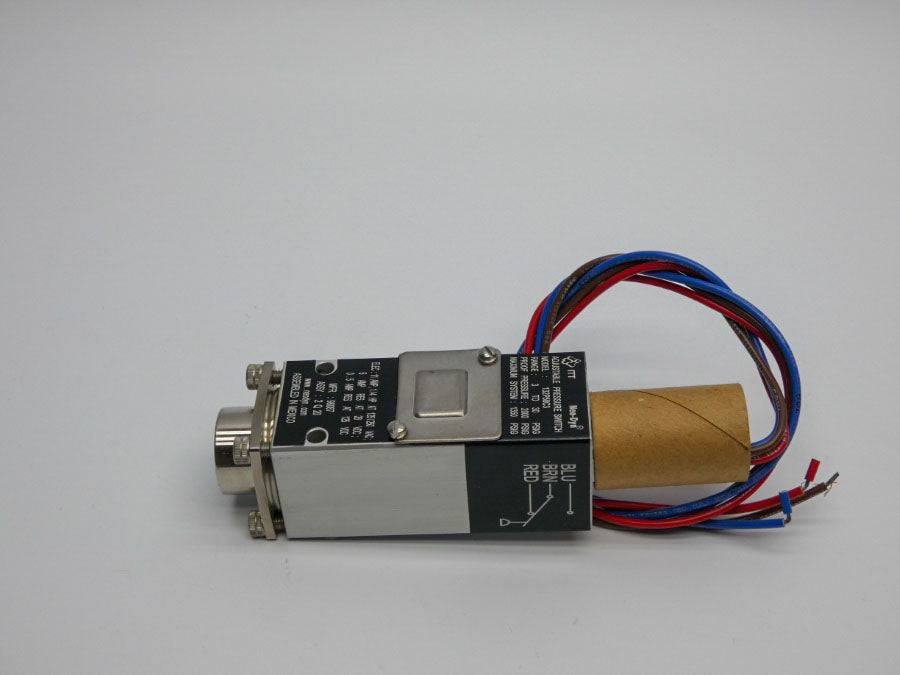 ITT 132P58C3 125/250VAC 11A 3-30PSI NSMP
