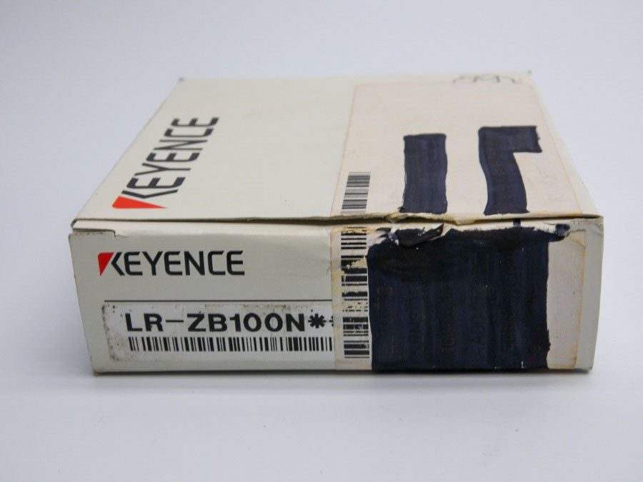 KEYENCE LR-ZB100N*** 10-30VDC NSMP