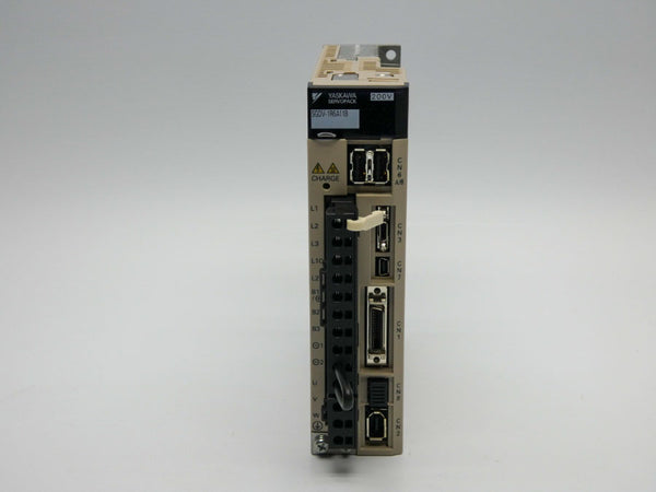 YASKAWA SGDV-1R6A11B 230V 1.6A NSNP
