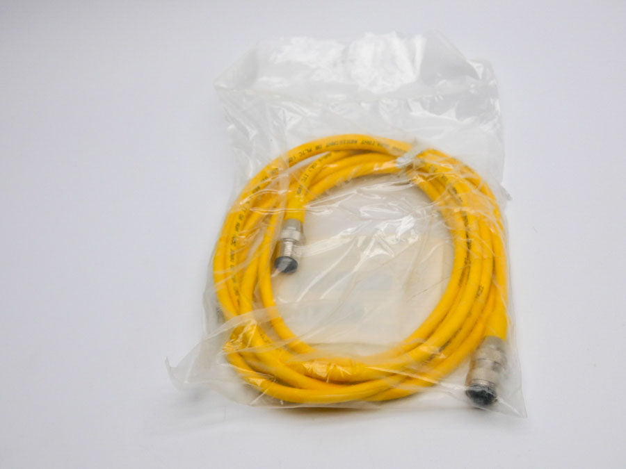 TURCK RK4.4T-3-RS4.4T/S1587 U2-04788 250V 4A NSMP