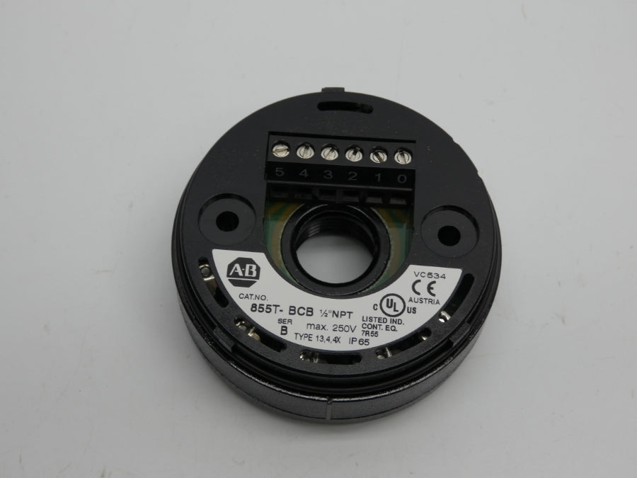 INDUSTRIAL SPARE PART 855T-BCB SER. B 250V 1/2" (WH) NSMP