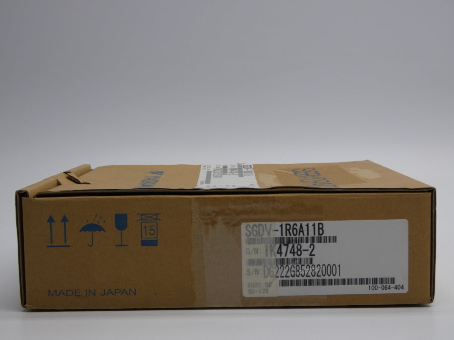 YASKAWA SGDV-1R6A11B 200-230V 1A NSMP