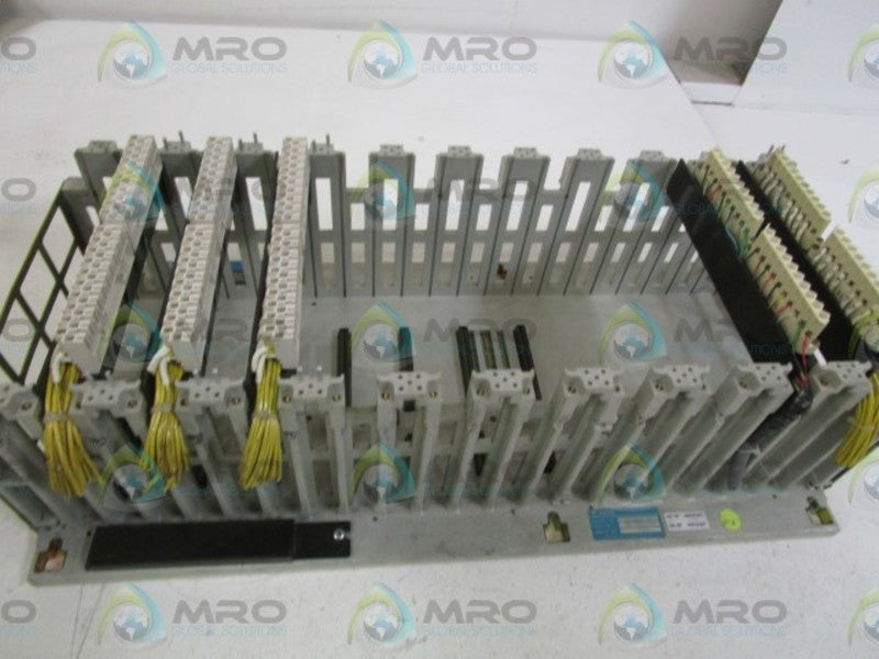 GOULD SLOT RACK AS-H827-209 / AS-9636-000 UNMP