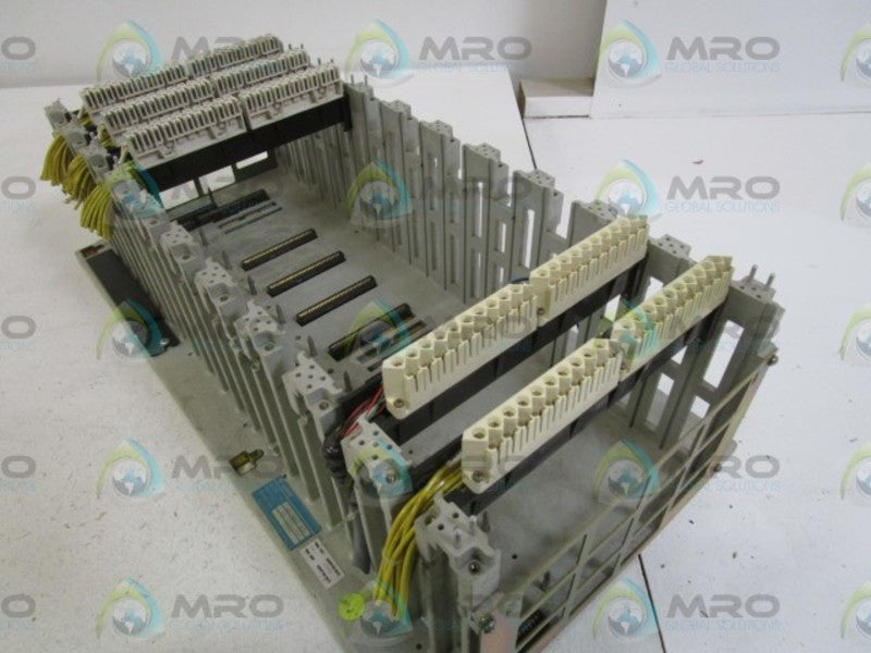 GOULD SLOT RACK AS-H827-209 / AS-9636-000 UNMP