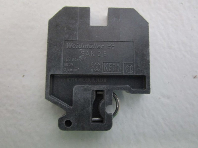 LOT OF 75 WEIDMULLER TERMINAL BLOCK SAK 2.5 NSMP