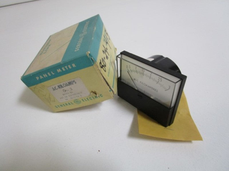 GENERAL ELECTRIC 0-3 AC KILOAMPERES PANEL METER 50-167141LSVJ1 NSMP