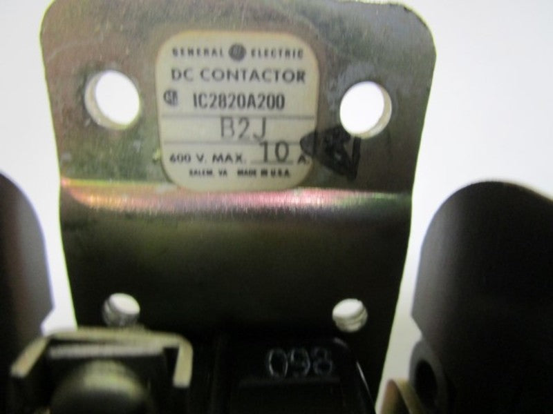 GENERAL ELECTRIC DC CONTACTOR IC2820A200B2J UNMP