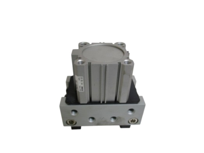 SMC CYLINDER COMPACT ACTUATOR CDQ2A63-20D W/BASE NSNP