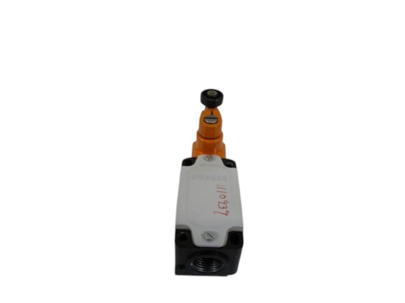 SIEMENS LIMIT SWITCH 3SE2 120-1G UNMP