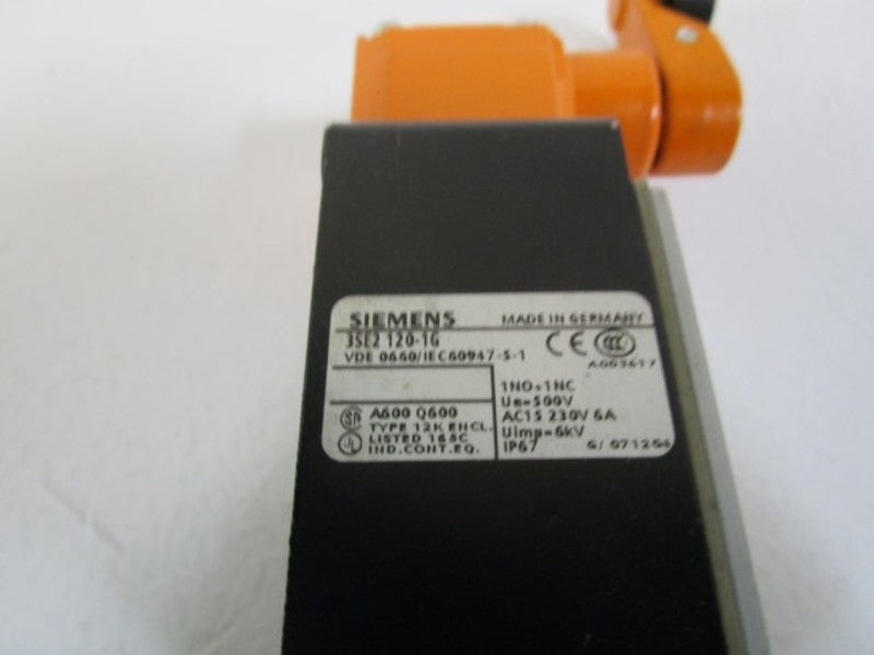 SIEMENS LIMIT SWITCH 3SE2 120-1G UNMP