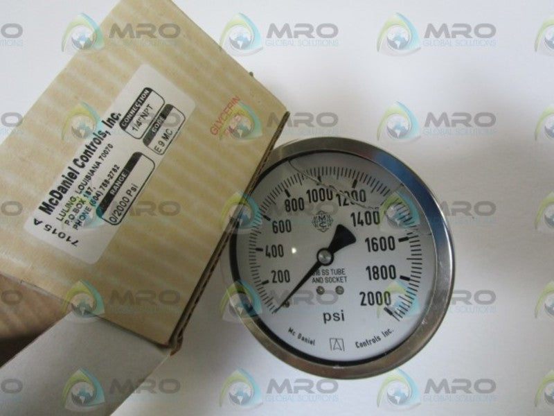 MCDANIELS CONTROLS E9MC PRESSURE GAUGE 1/4" 0/2000 PSI NSMP