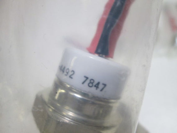 LOT OF 8 I & R THYRISTOR 78-4492 7847 NSNP