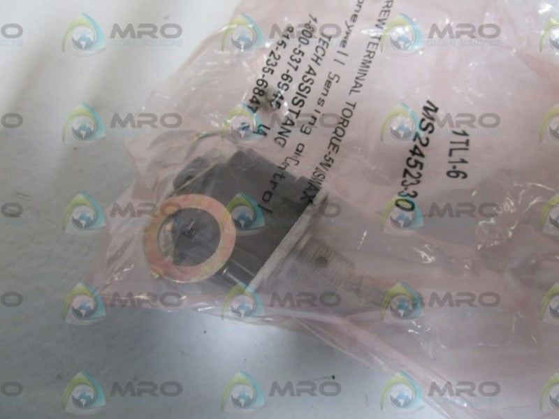 MICRO SWITCH TOGGLE SWITCH ITL1-6 NSNP IN BAG