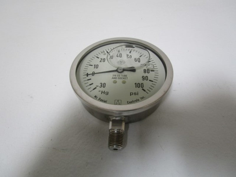 MCDANIEL CONTROLS 1/4"NPT -30"HG/100psi GAUGE E9X NSMP