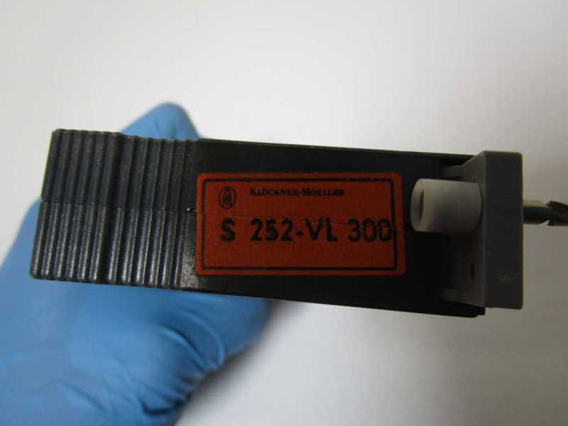 KLOCKNER MOELLER INTERFACE MODULE REMOTE S252-VL300 NSNP