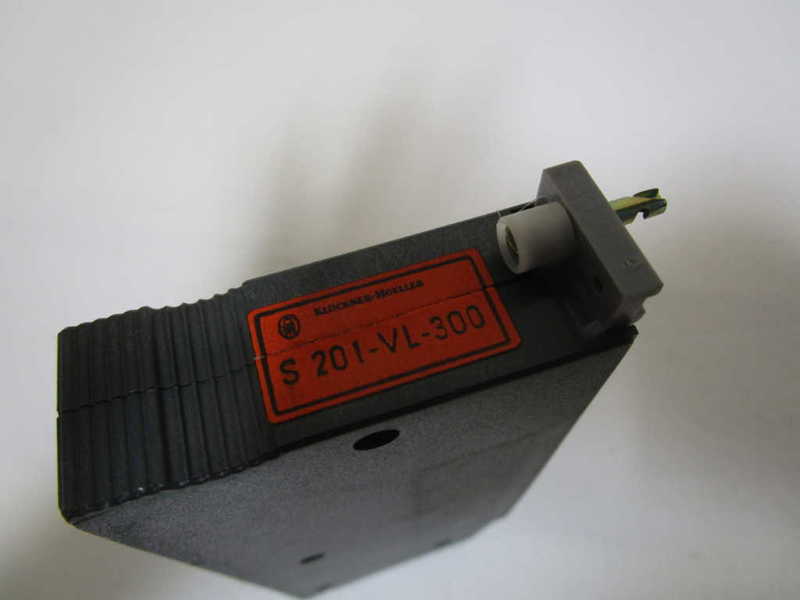 KLOCKNER MOELLER INTERFACE MODULE REMOTE S201-VL300 NSNP OF BOX