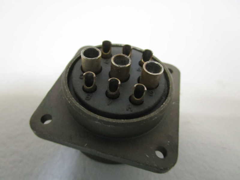 ITT CANNON CIRCULAR CONNECTOR MS3102E28-1S NSNP