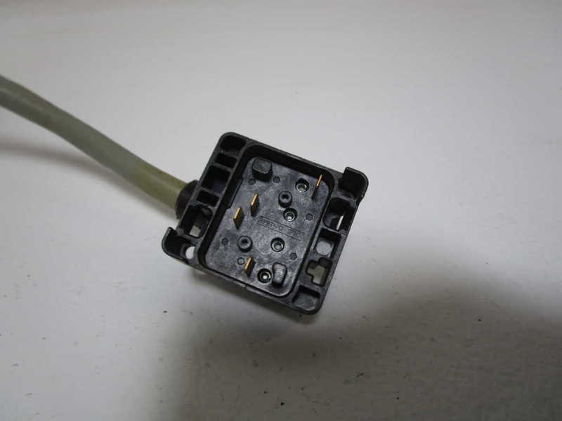 INDUSTRIAL SPARE PART POWER ISOLATION KWIKLINK 1485P-P1E4-SX SER. A  UNMP