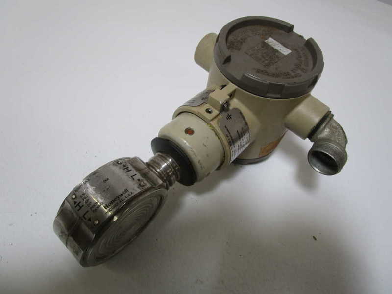HONEYWELL ST3Q00 YSTE92F-E1A-0/R/000 UNMP