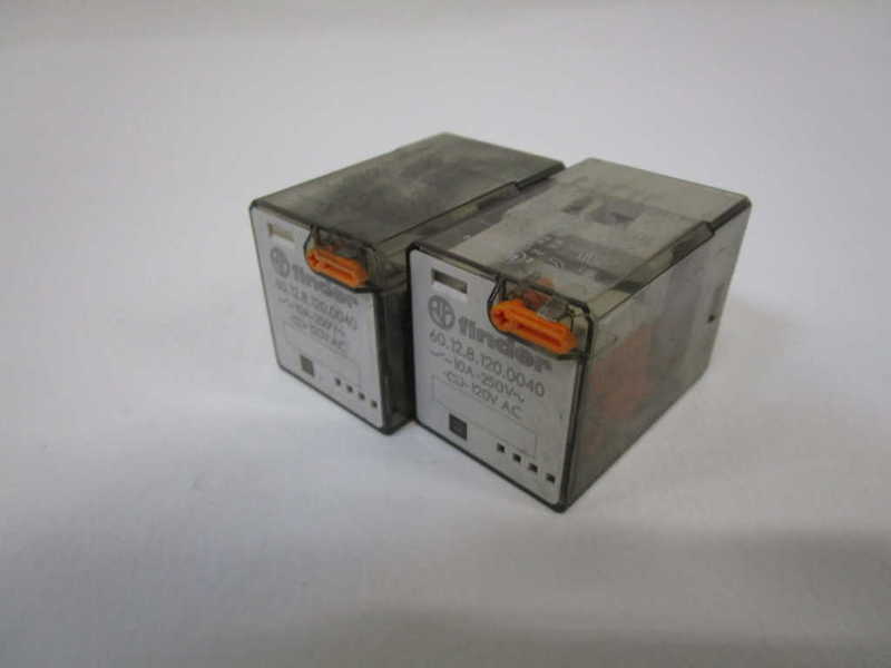 LOT OF 2 FINDER RELAY 120VAC 60.12.8.120.0040 UNMP