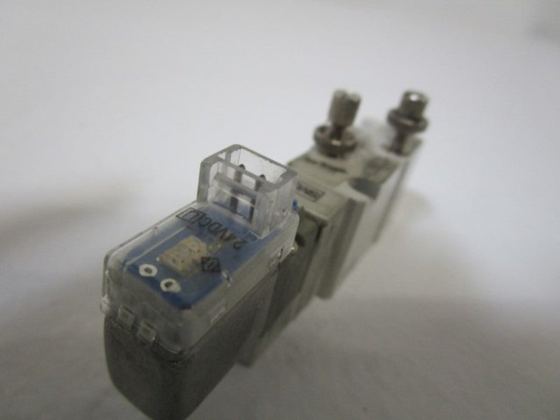SMC VALVE VQZ2151S-5LJB1-C UNMP