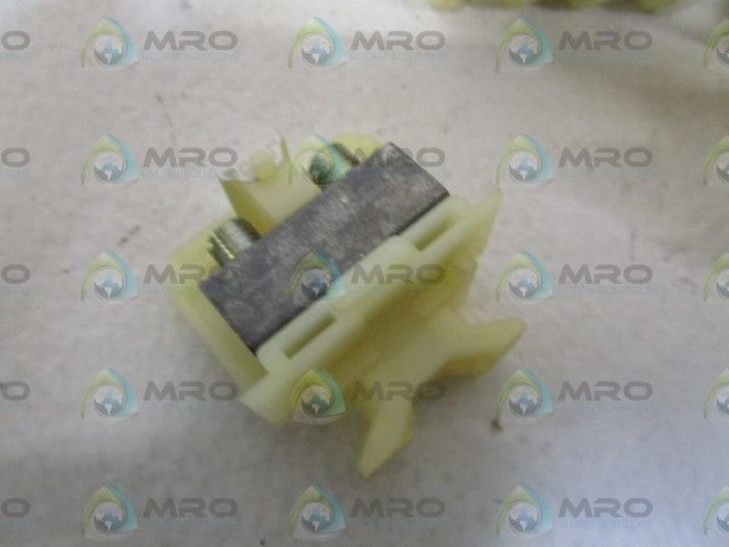 LOT OF 31 BUCHANAN TERMINAL BLOCK 0242 NSMP