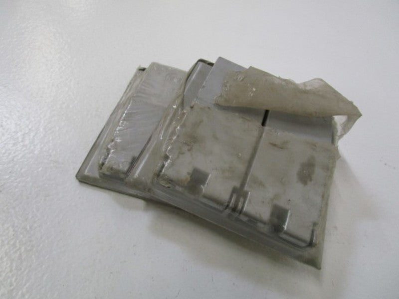 LOT OF 2 MULBERRY 2 GANG DEVICE COVER 30458 NSNP