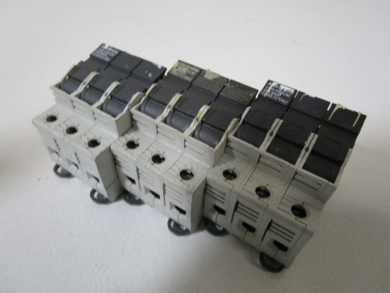 LOT OF 3 INDUSTRIAL SPARE PART FUSE HOLDER 1492-FB3C30 SER.B UNMP