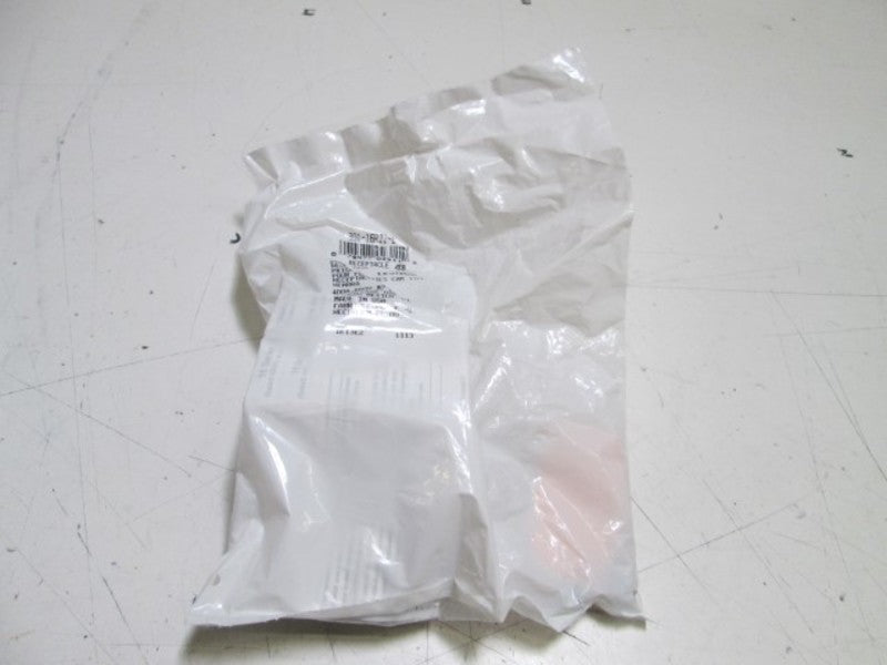 LEVITON RECEPTACLE 301-16R22-E (BLACK) NSMP