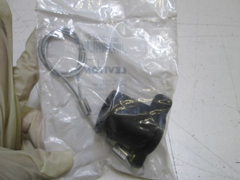 LEVITON FEMALE PROTECTIVE CAP 301-16P22-E (BLACK) NSMP