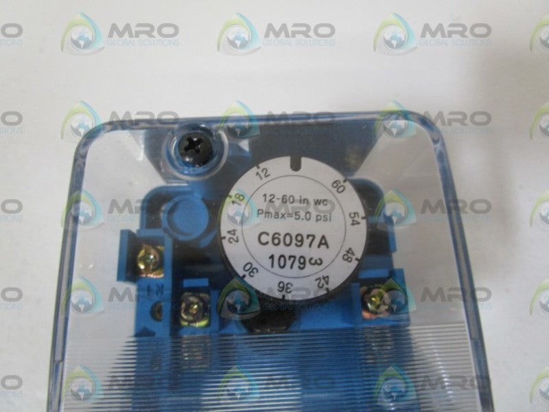 HONEYWELL GAS PRESSURE SWITCH C6097A 1079 UNMP