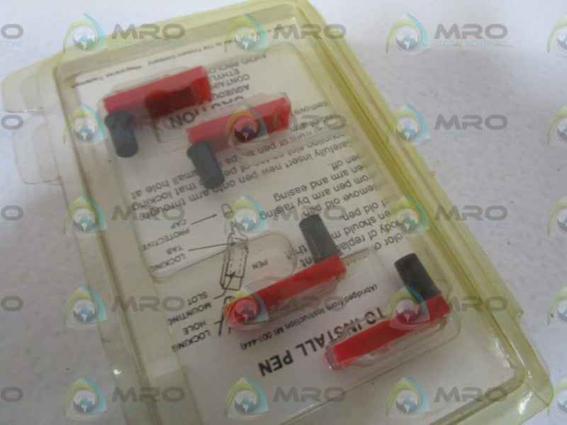 LOT OF 4 FOXBORO FIBER-TIP PENS RED C0149TZ ORIGINAL PACKAGE
