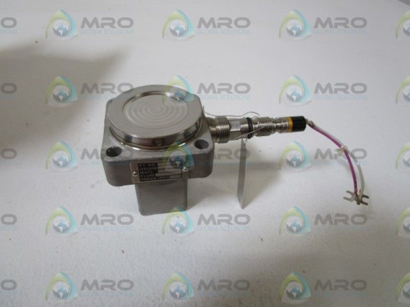 FOXBORO ELECTRIC LEVEL SENSOR D0135GW NSMP