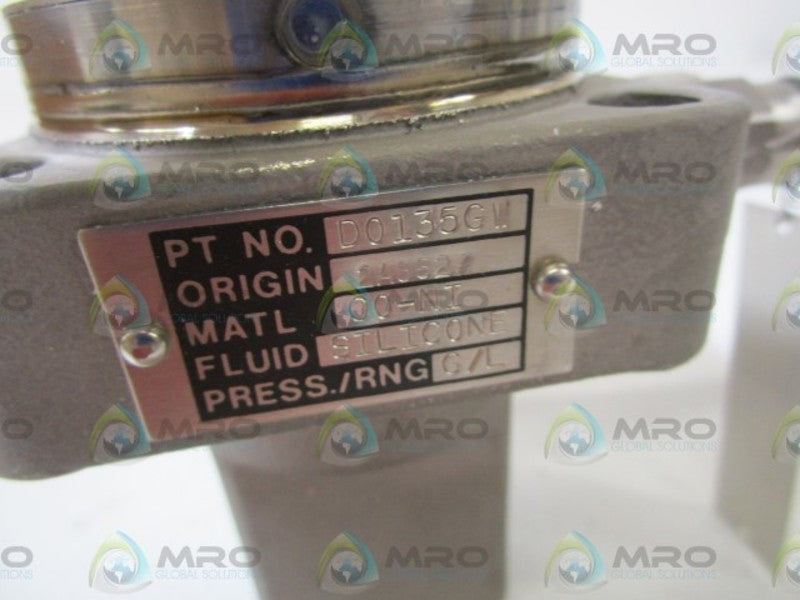 FOXBORO ELECTRIC LEVEL SENSOR D0135GW NSMP
