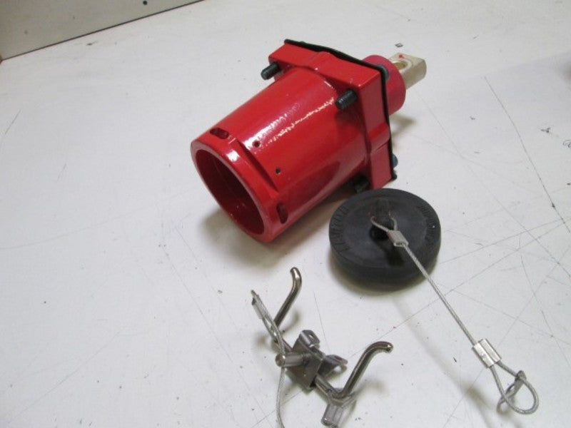 LEVITON RECEPTACLE 033-49FR1-XR (RED) UNMP