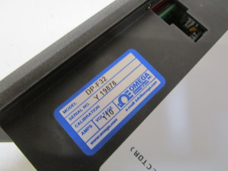 OMEGA 2-STAGE BATCH CONTROLLER/RATEMETER DP-F32 NSMP