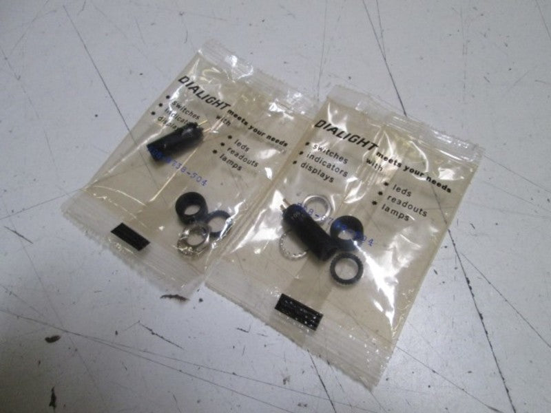 LOT OF 2 DIALIGHT LAMP SOCKET 508-8738-504 NSMP