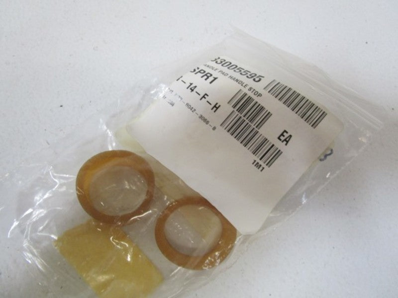 LOT OF 2 3M PAD HANDLE STOP 78-8042-3066-8 NSNP