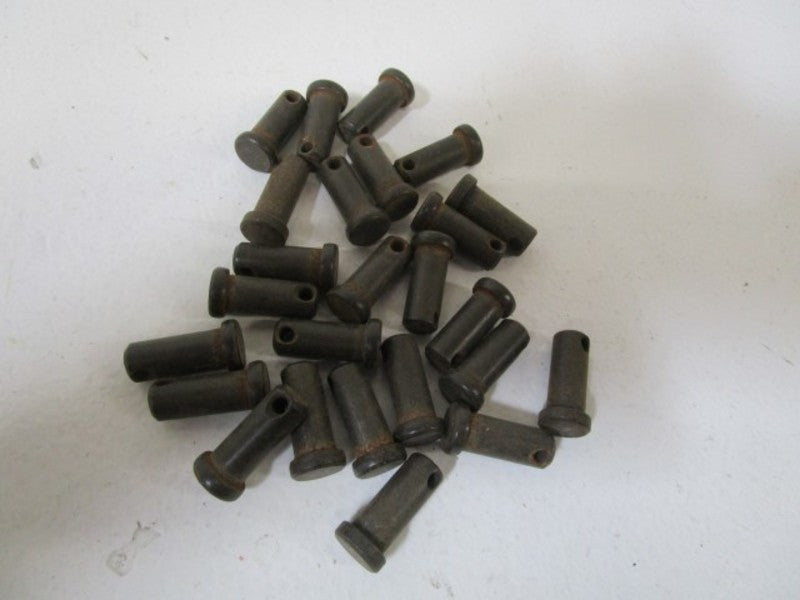 LOT OF 25 HYSTER CO. PAN ANCHOR FOR HYDRUALIC LEVERS 1340702 NSNP