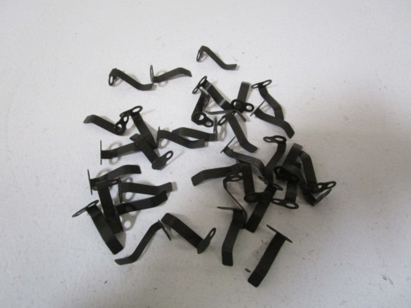 LOT OF 35 PEGASUS CORP. RETAINER SPRING HOO 210045 NSNP