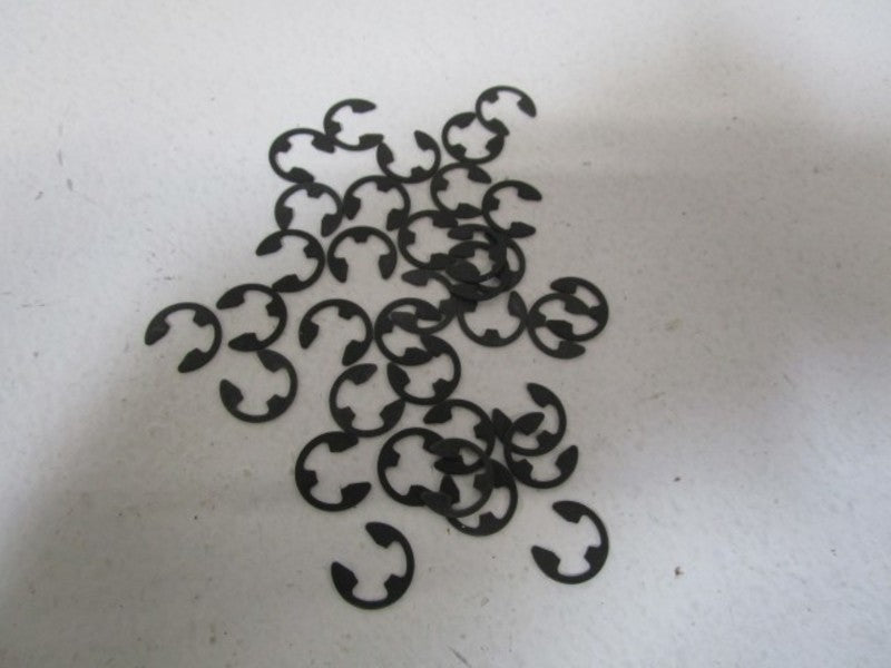 LOT OF 35 3M RETAINING RING 78-8656-4005-2 NSNP