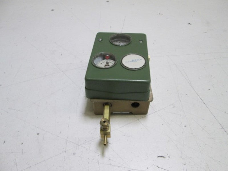 JOHNSON CONTROLS TWO POSITION RECEIVER CONTROLLER T-5312 (GREEN) UNMP