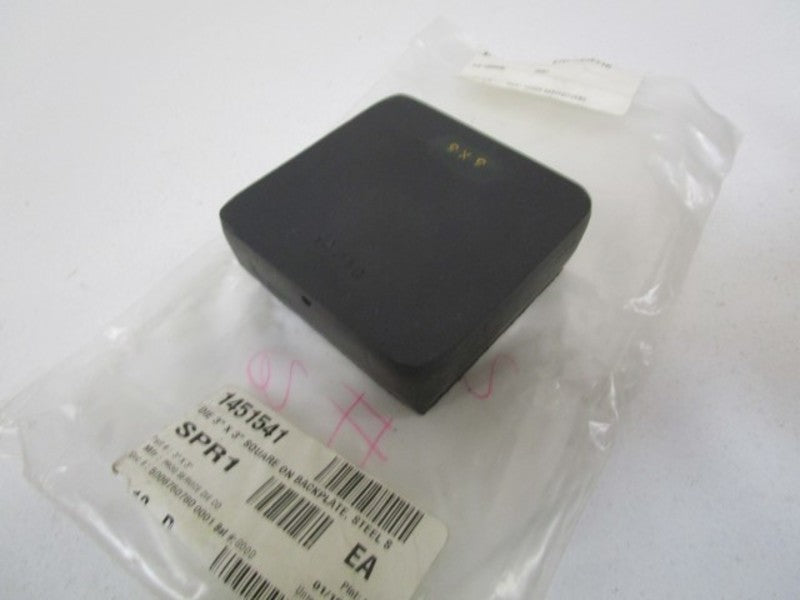 PROG SERVICE DIE CO. SQUARE ON BACKPLATE 3"X3" NSNP