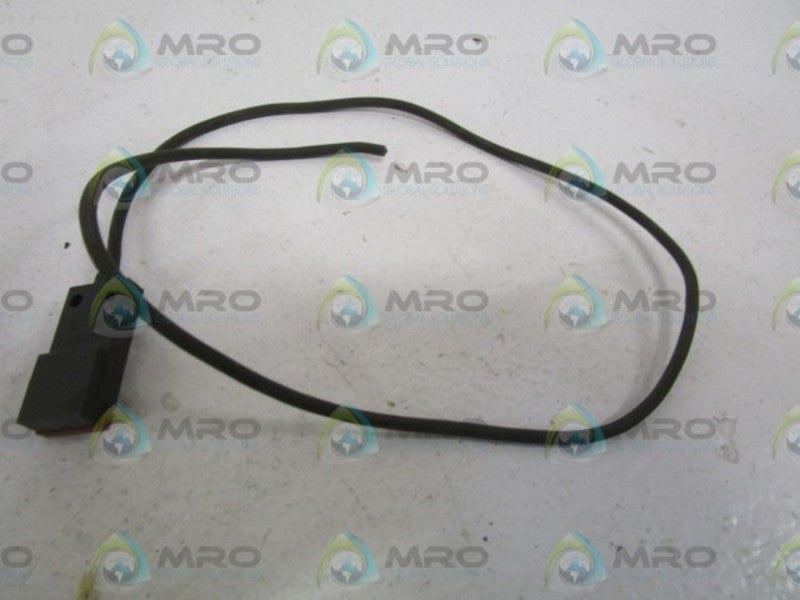 SUNX INDUCTIVE PROXIMITY SWITCH GXL-15F-P UNMP
