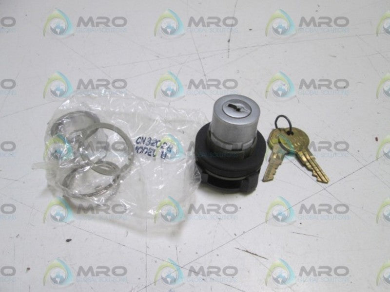 MICRO SWITCH SELECTOR SWITCH W/ KEYS PTKBC2221 NSMP