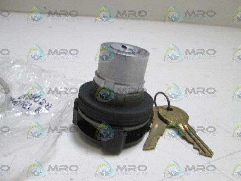 MICRO SWITCH SELECTOR SWITCH W/ KEYS PTKBC2221 NSMP