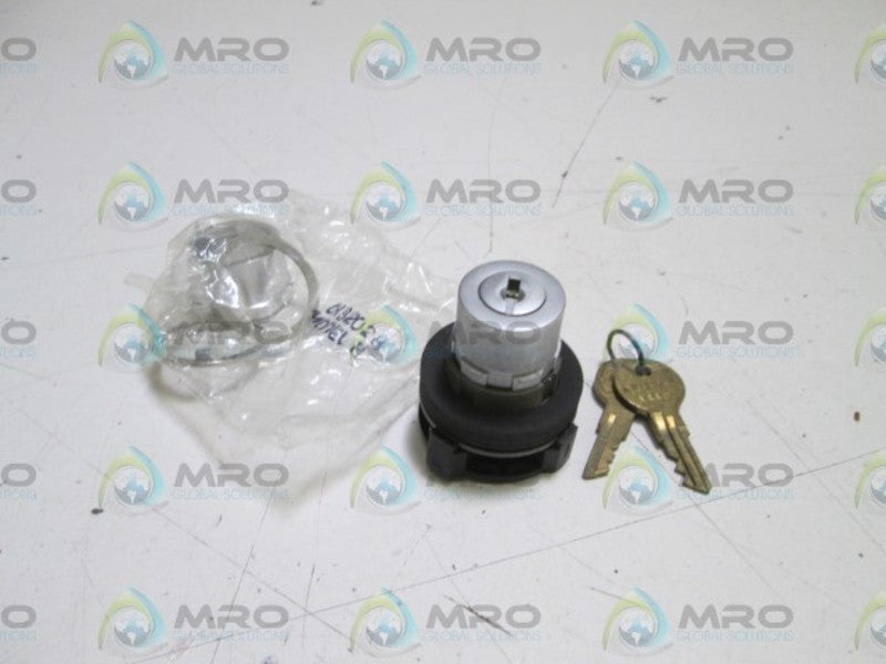 MICRO SWITCH SELECTOR SWITCH W/ KEYS PTKBC2221 NSMP