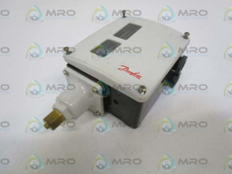 DANFOSS RT116 DIFFERENTIAL PRESSURE SWITCH  NSNP